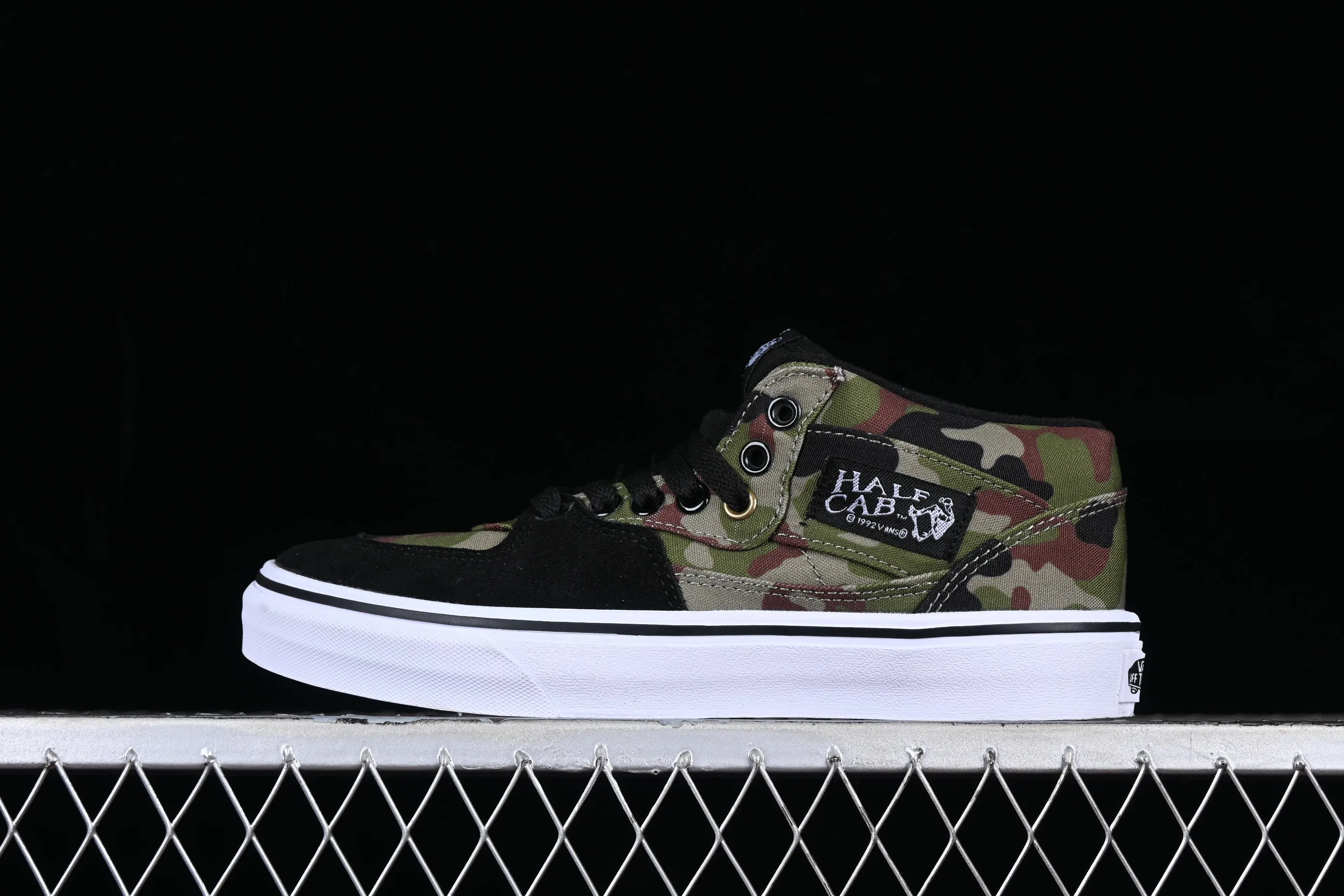 All categories Vans Vans series Vans Mid Vans Half Cab LX black and green camouflage retro casual skateboard shoes VN-OHJ TC6D